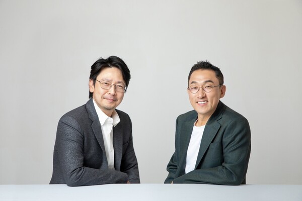 손 바뀐 카카오게임즈, '전략적 투자' 달라진 기조...백엔드엑스와 협업 - 뉴스 썸네일 이미지